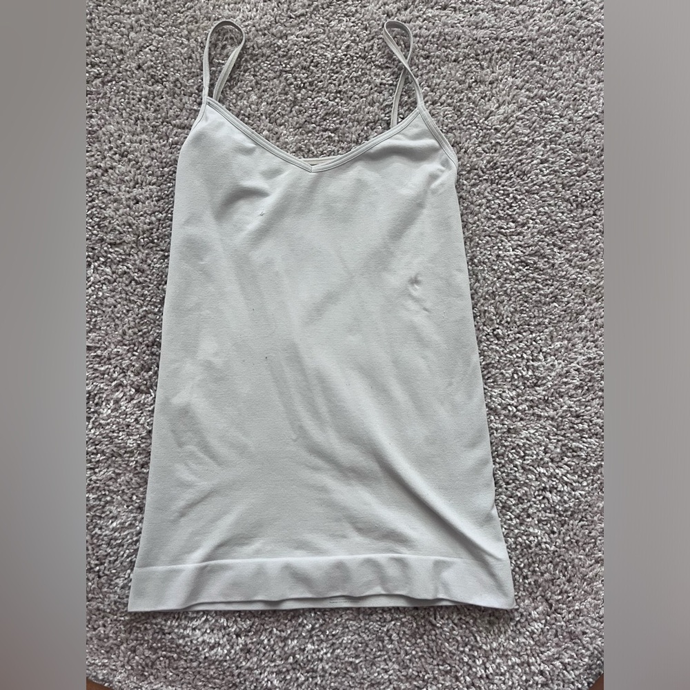 tank top size small
